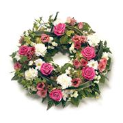 Traditional Open Wreath